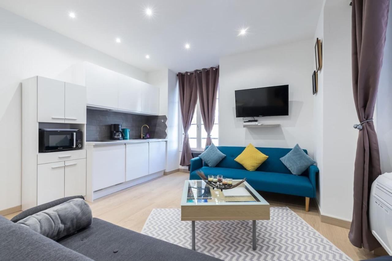 Historical Apartment Hyper Center Ницца Экстерьер фото